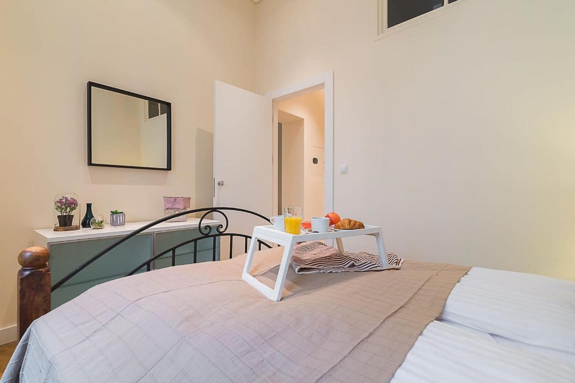 Rent Like Home - Hoza 39 Warszawa Eksteriør billede